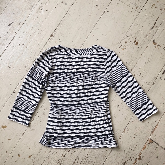 Papillon Blanc Knit Top Black & White Wrap Style - Picture 8 of 8